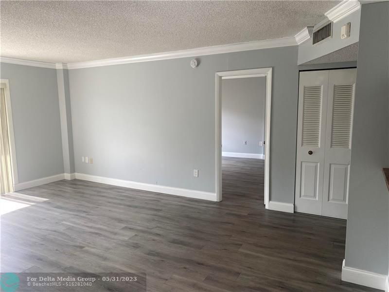 4166 Inverrary Drive, Unit 406, Lauderhill, FL 33319 Photo