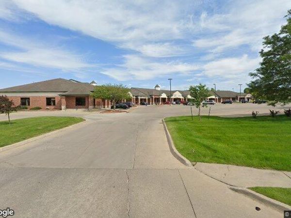 2743-2779 86th Street, Urbandale, IA 50322