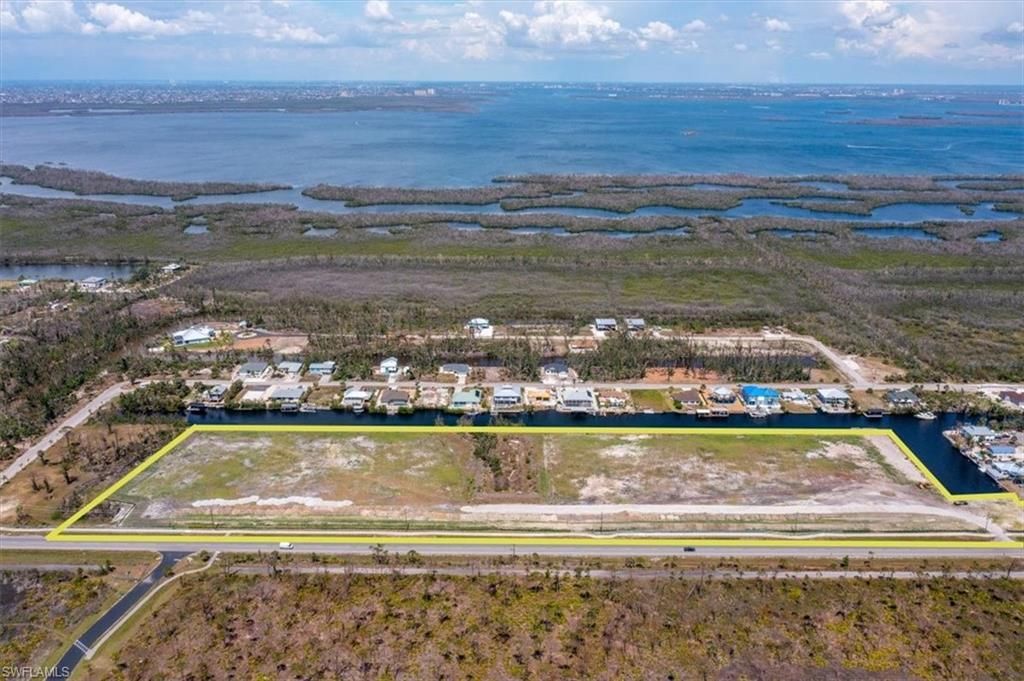 3810 Stringfellow Rd, Saint James City, FL 33956 Photo