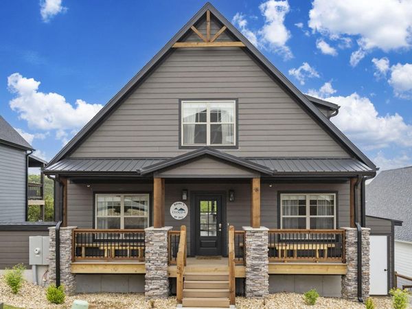 305 Watersound Way, Hollister, MO 65672