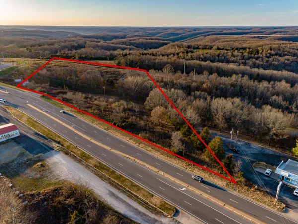 16503 State Highway 13, Branson West, MO 65737