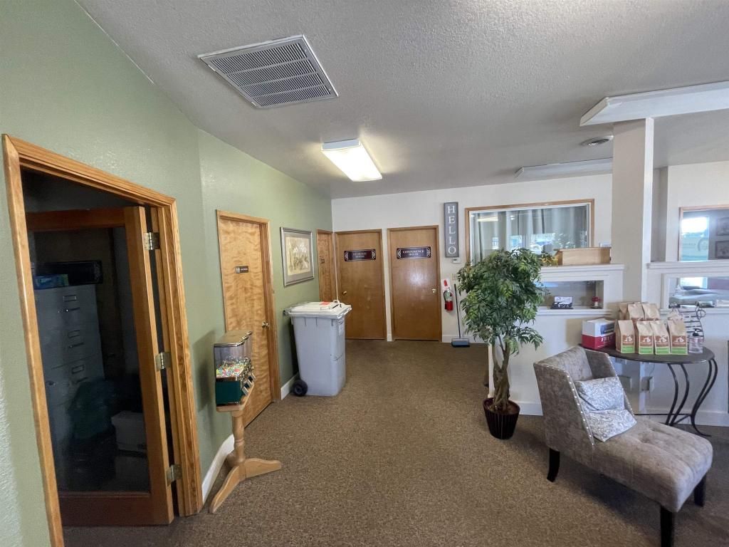 289 Main Street, Chester, CA 96020 Photo