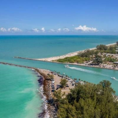 930 E Venice Avenue, Venice, FL 34285 Photo
