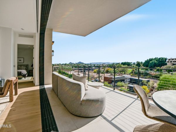 4849 N Camelback Ridge Road, Unit B303, Scottsdale, AZ 85251