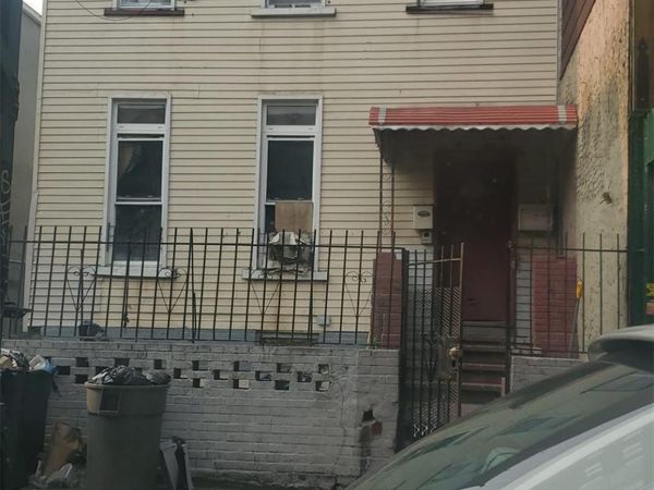 2735 Fulton Street, Brooklyn, NY 11207