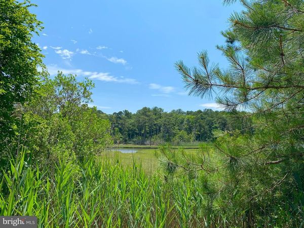 6 PINE CONE WAY, BERLIN, MD 21811