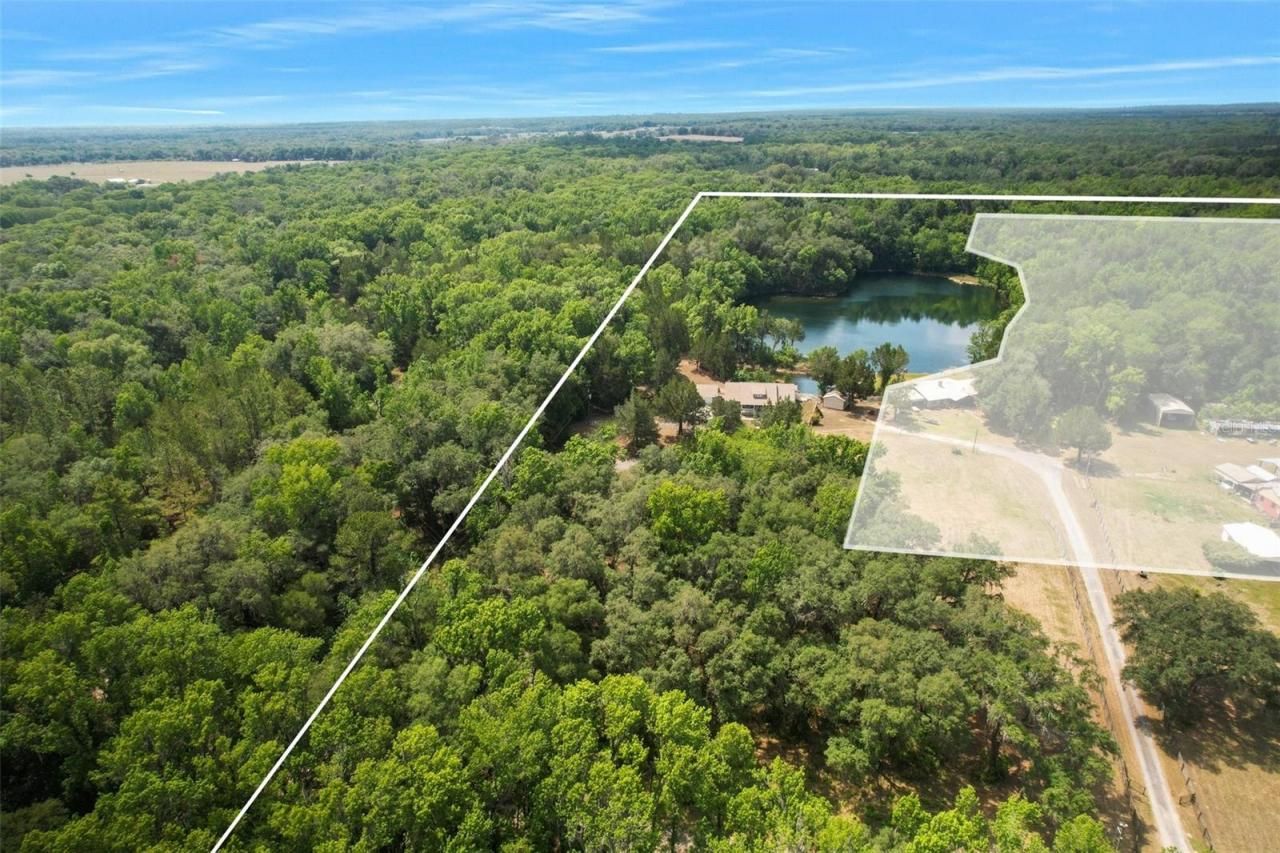 9986 E New Hope Court, Floral City, FL 34436 Photo