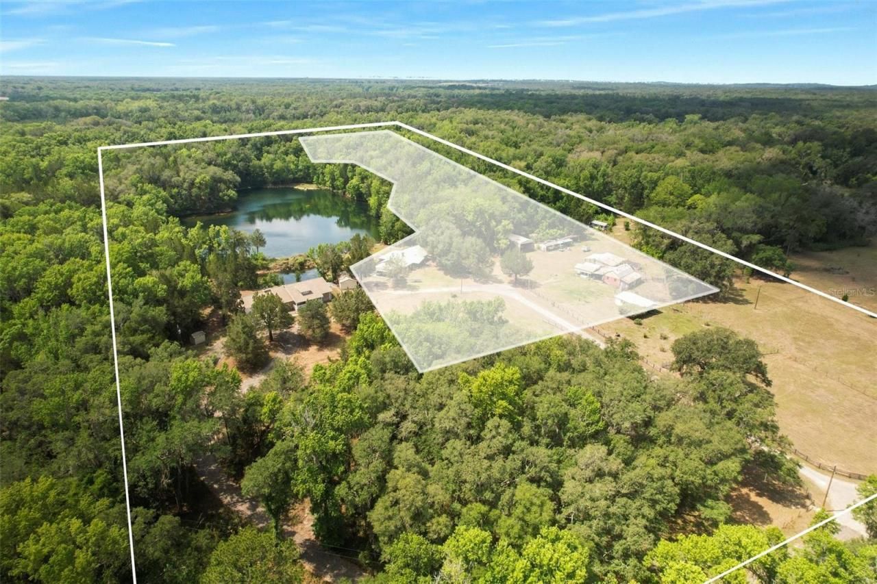 9986 E New Hope Court, Floral City, FL 34436 Photo