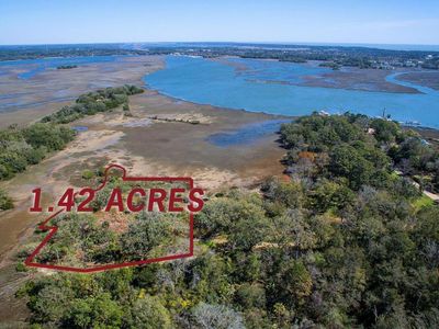 7045 Whistling Alligator Way, Wadmalaw Island, SC 29487