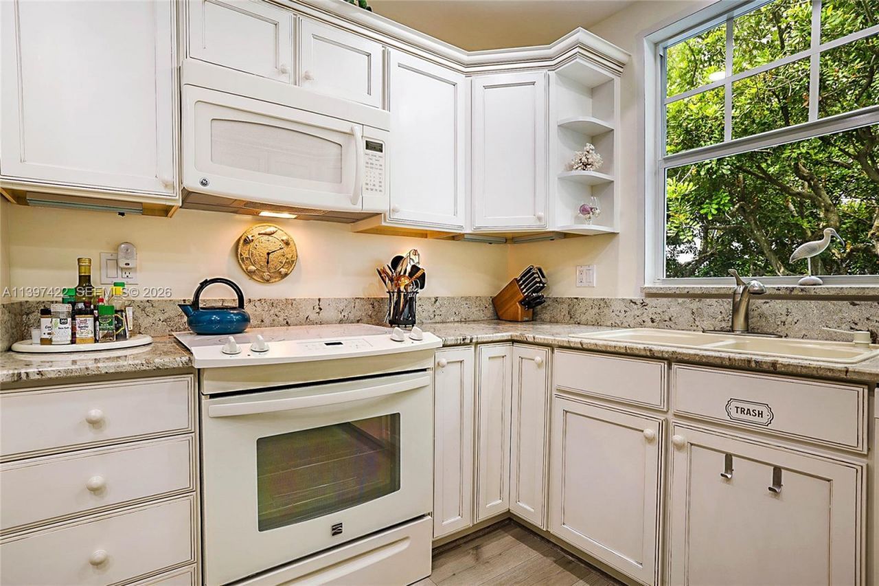 905 Mainsail Circle, Unit 905, Jupiter, FL 33477 Photo