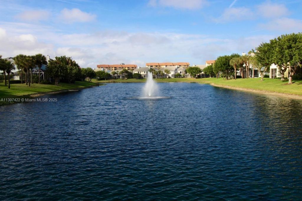 905 Mainsail Circle, Unit 905, Jupiter, FL 33477 Photo