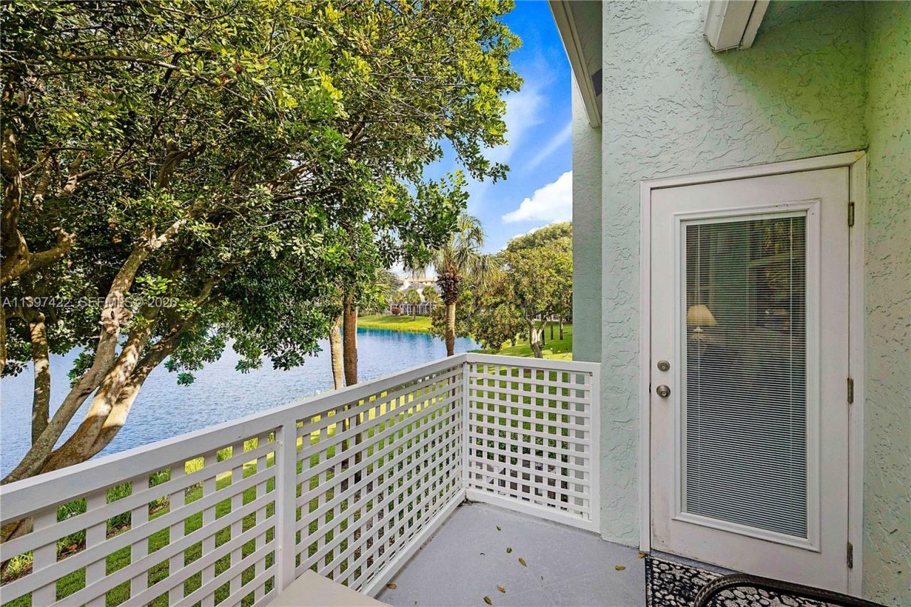 905 Mainsail Circle, Unit 905, Jupiter, FL 33477 Photo