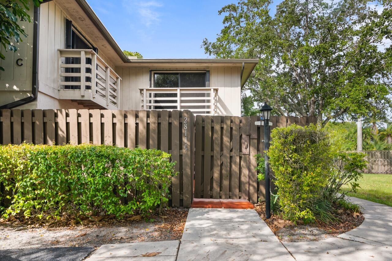 2811 Stoneway Lane, Unit C, Fort Pierce, FL 34982 Photo