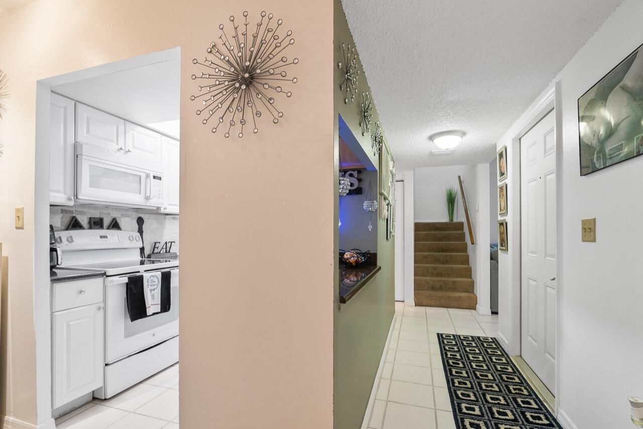 2811 Stoneway Lane, Unit C, Fort Pierce, FL 34982 Photo