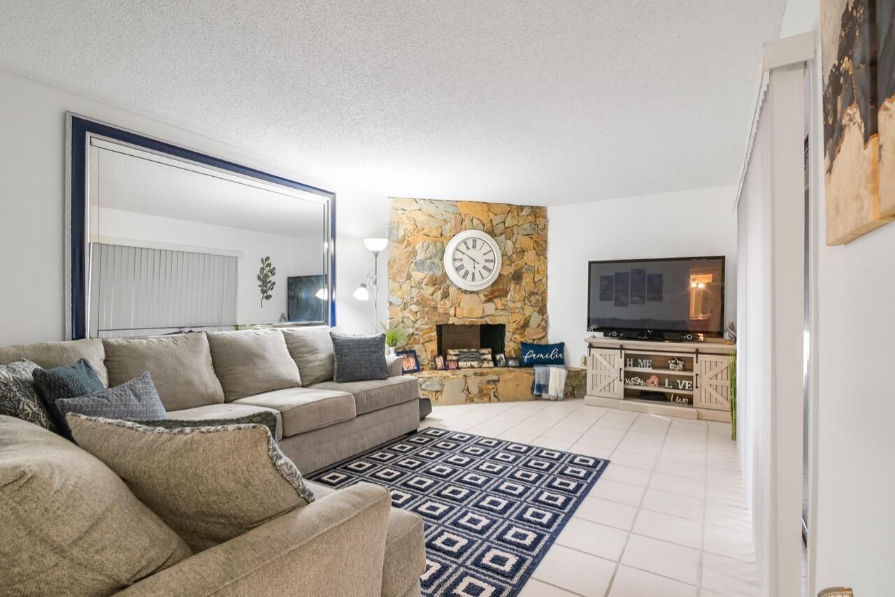 2811 Stoneway Lane, Unit C, Fort Pierce, FL 34982 Photo