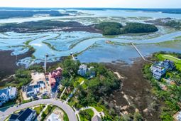 117 Nobels Point Street photo 4