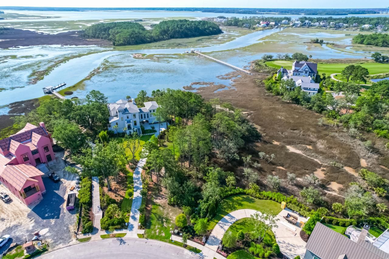 117 Nobels Point Street Photo 9