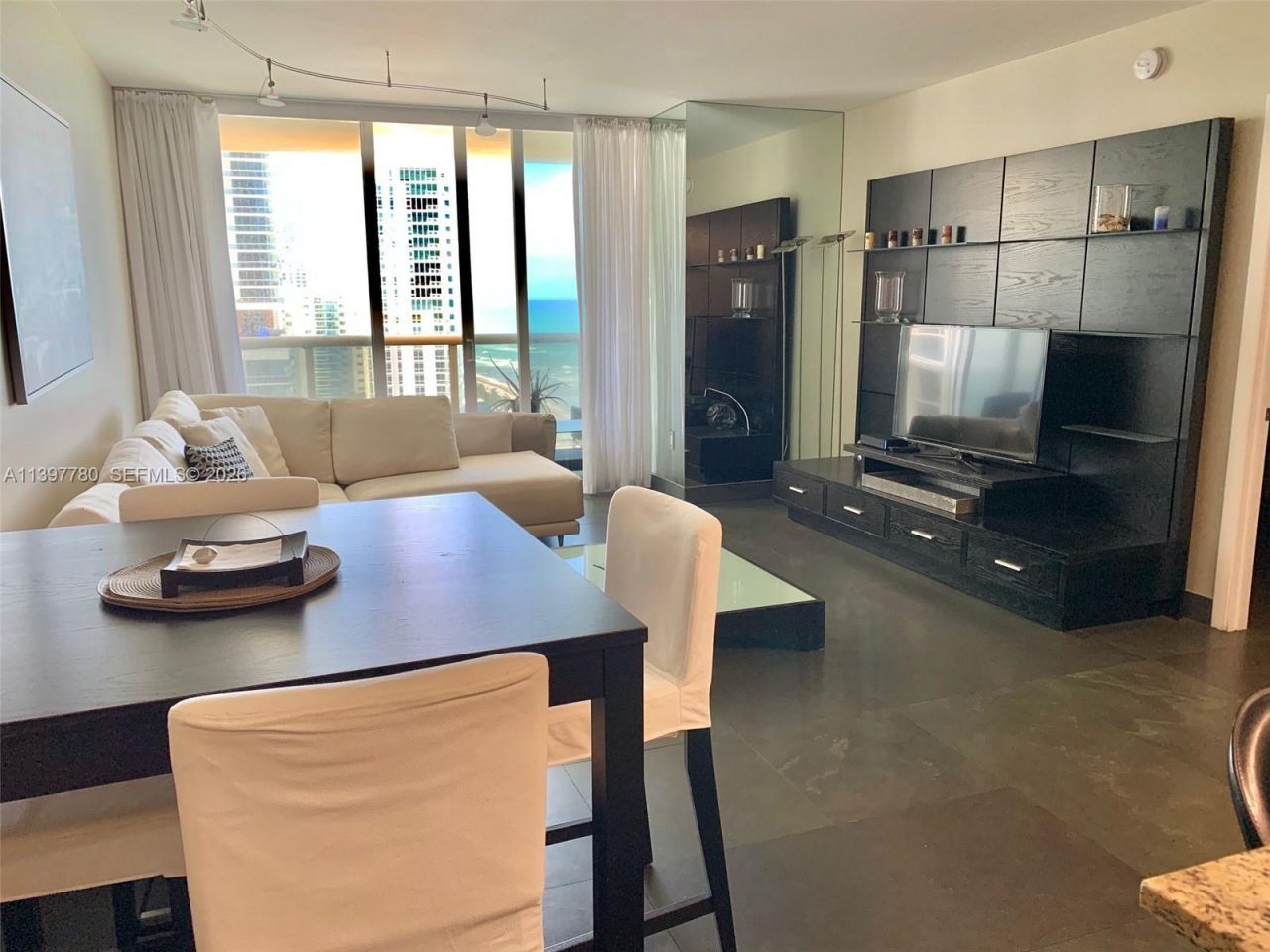 1830 S Ocean Dr, Unit 1610, Hallandale Beach, FL 33009 Photo