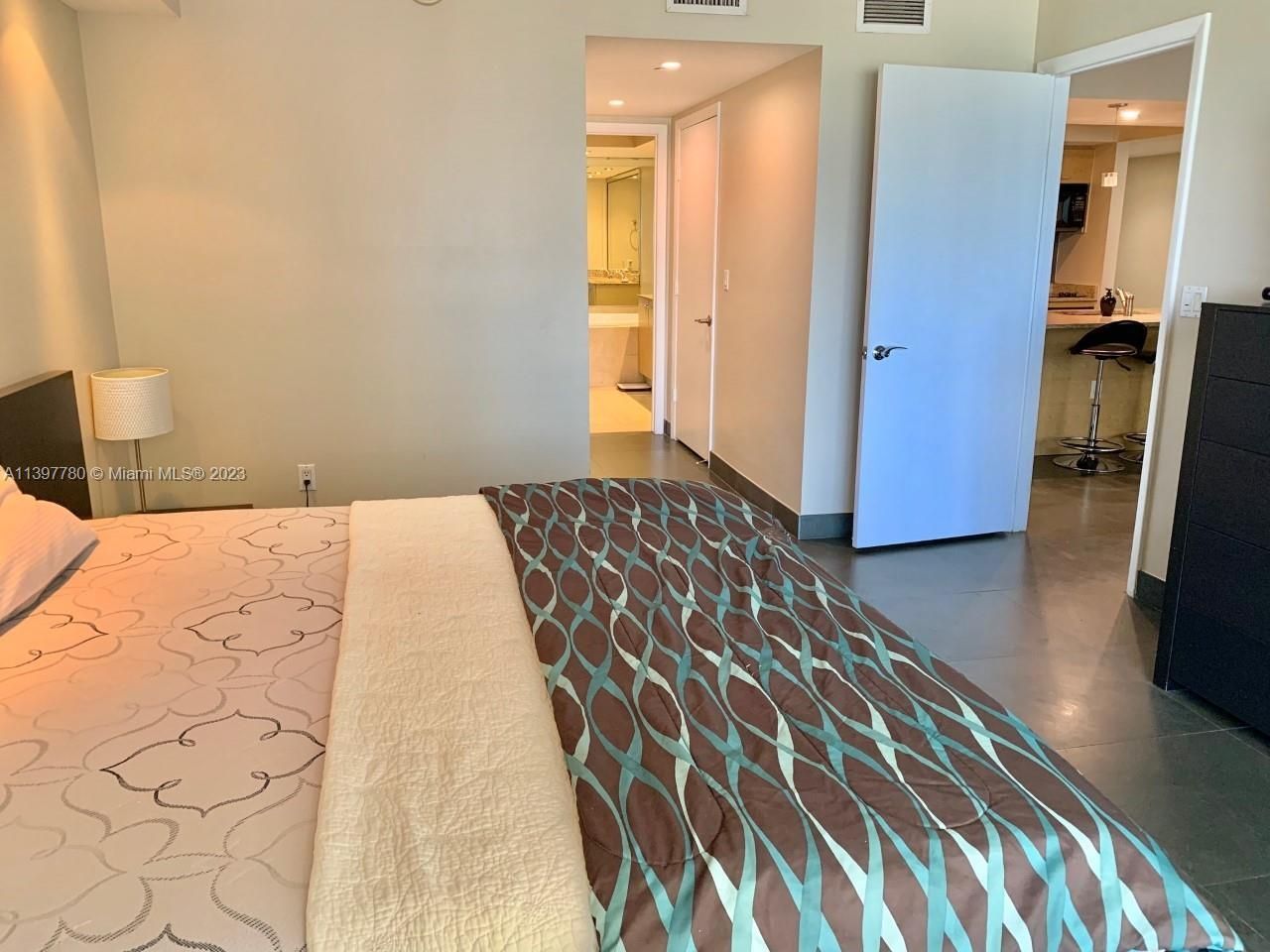1830 S Ocean Dr, Unit 1610, Hallandale Beach, FL 33009 Photo