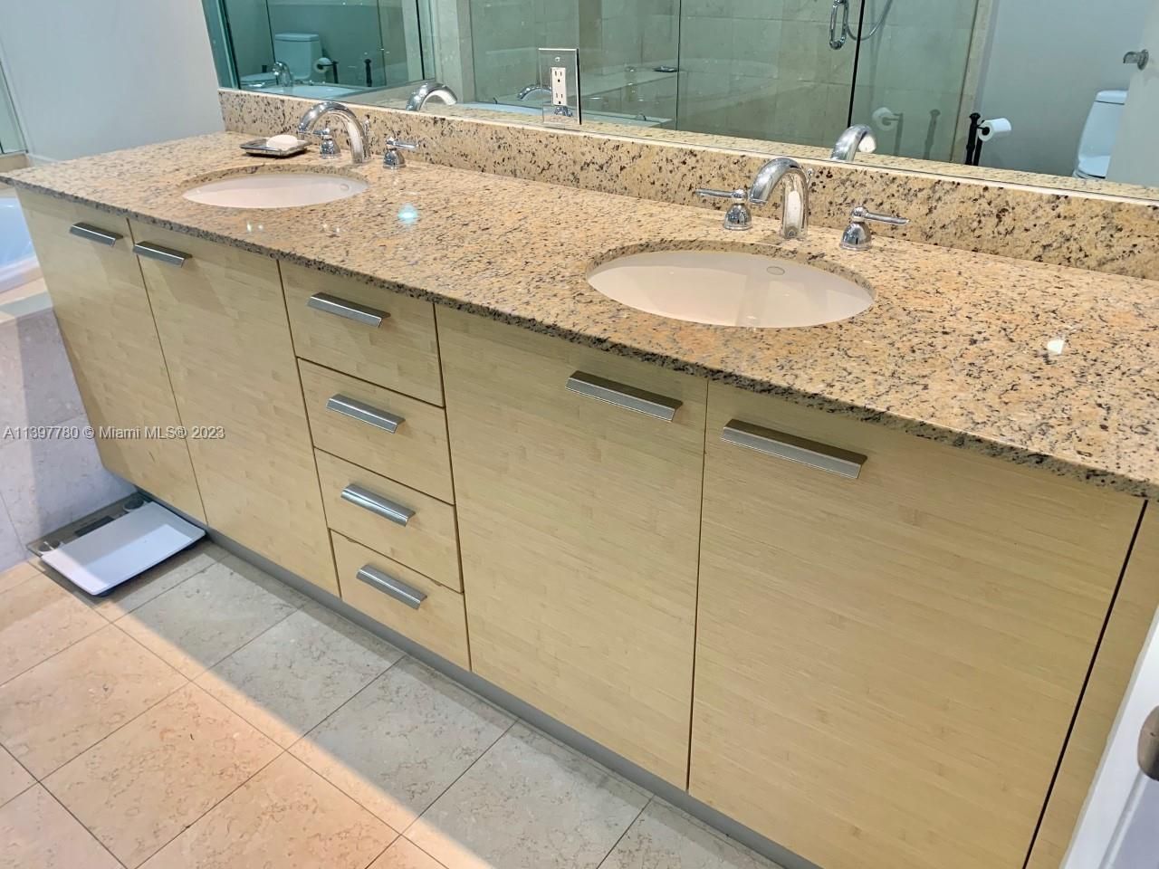 1830 S Ocean Dr, Unit 1610, Hallandale Beach, FL 33009 Photo