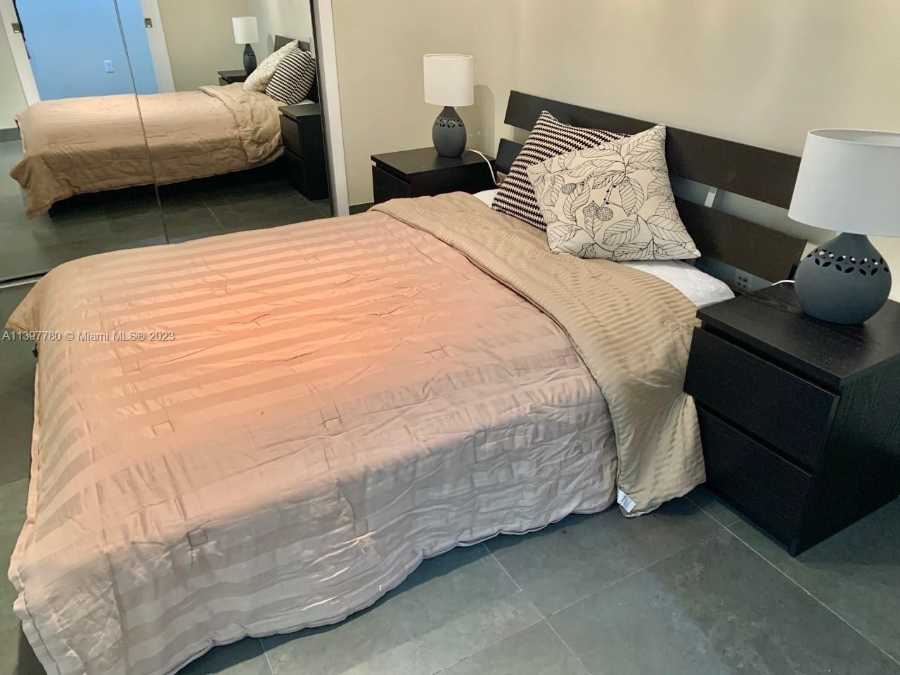1830 S Ocean Dr, Unit 1610, Hallandale Beach, FL 33009 Photo