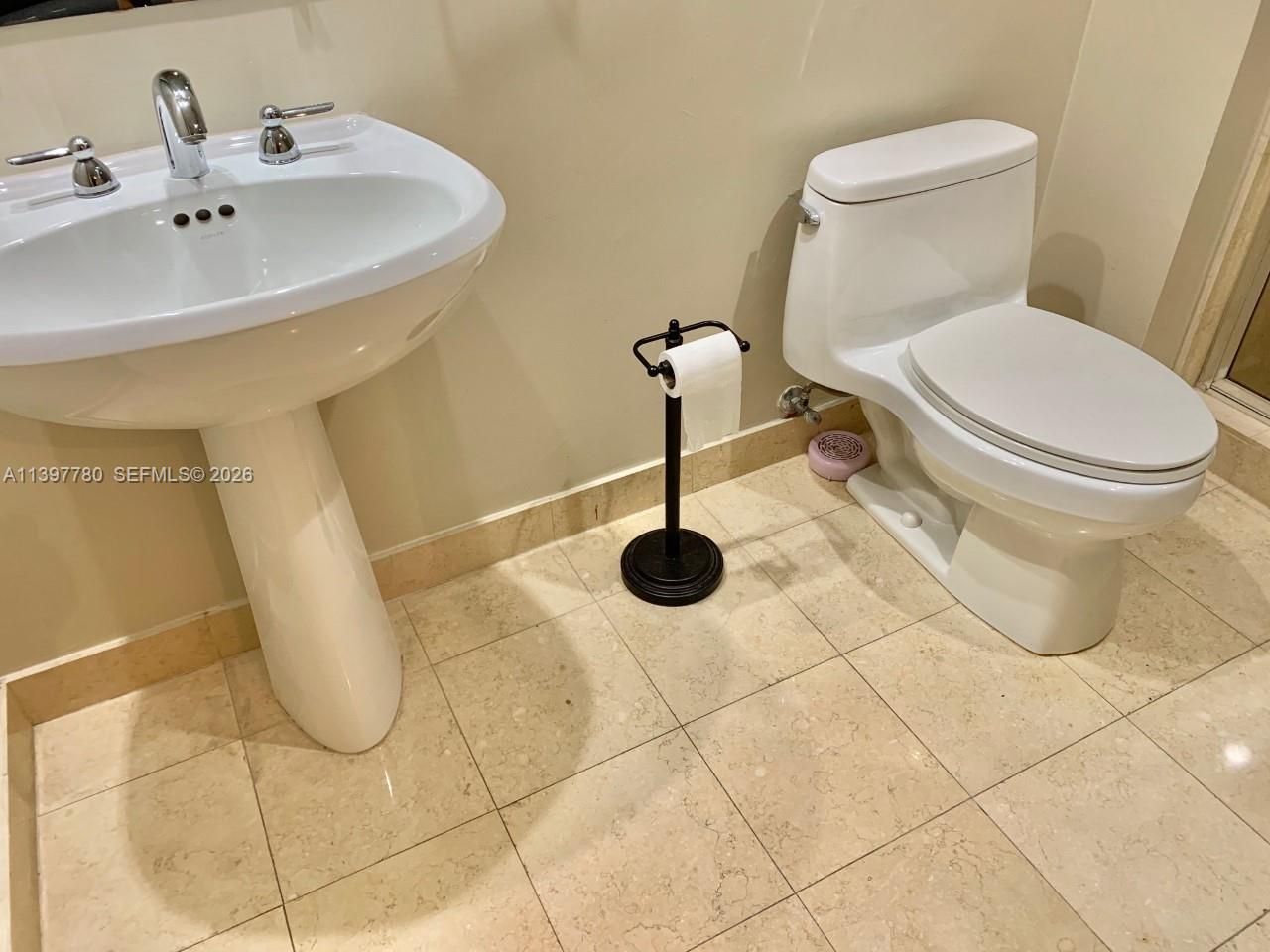 1830 S Ocean Dr, Unit 1610, Hallandale Beach, FL 33009 Photo