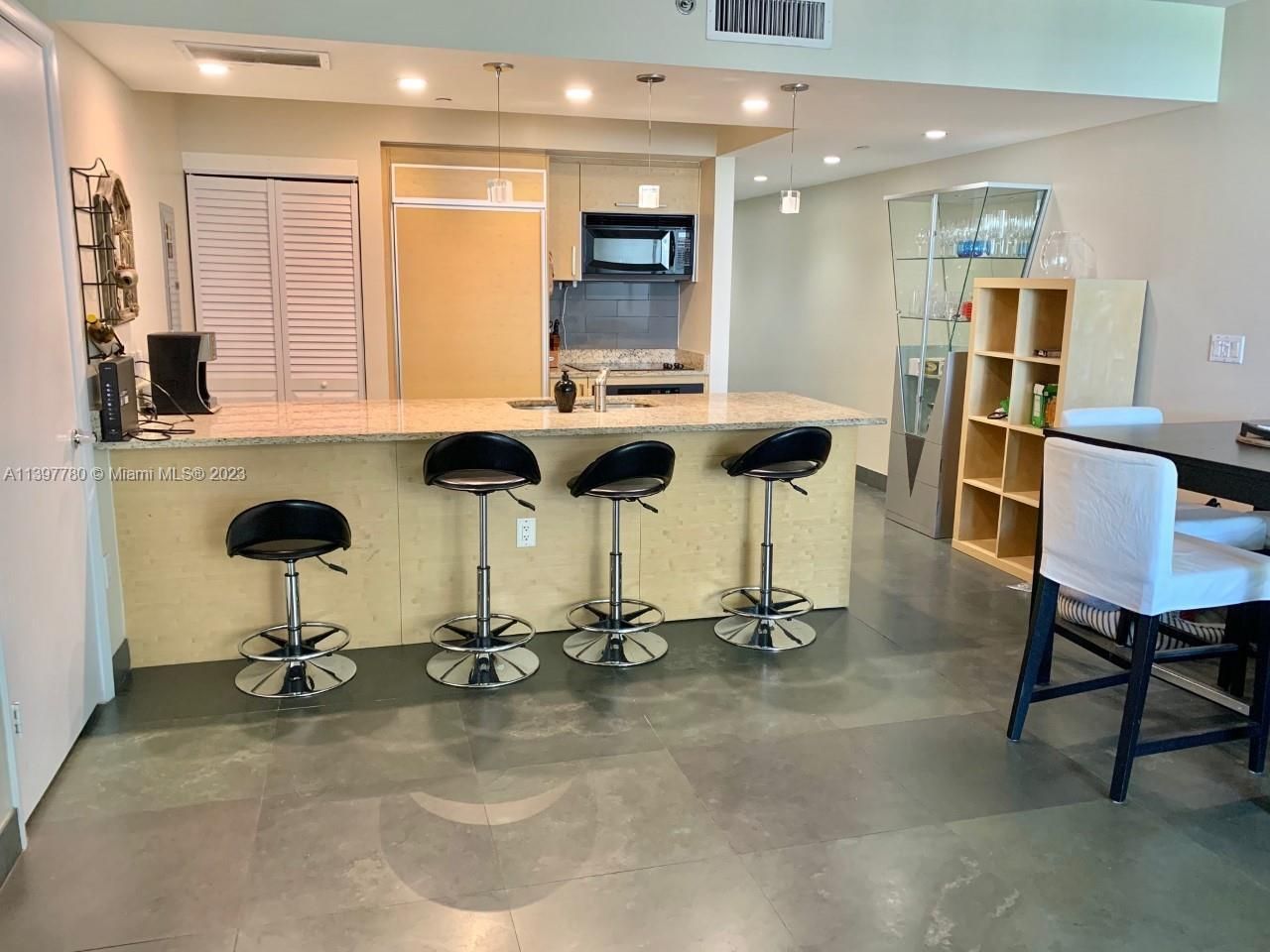 1830 S Ocean Dr, Unit 1610, Hallandale Beach, FL 33009 Photo