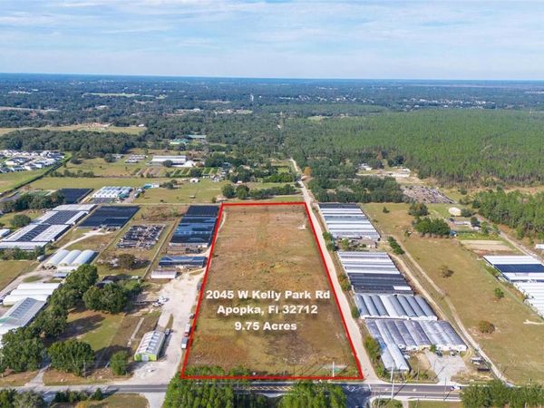 2045 W KELLY PARK ROAD, APOPKA, FL 32712