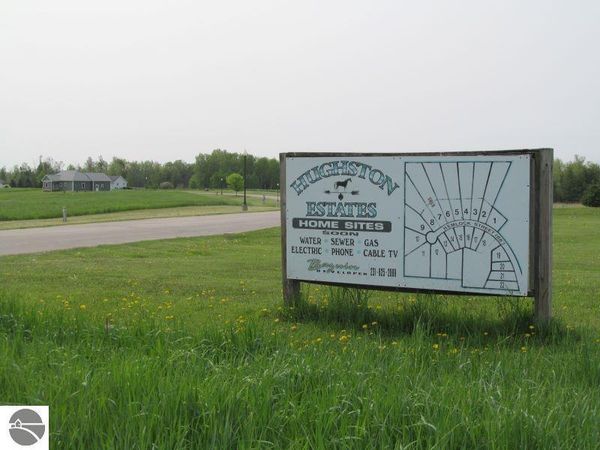 15 Hemlock Street, McBain, MI 49657