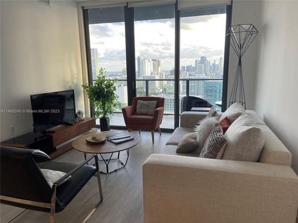 121 NE 34th St, Unit 2802, Miami, FL 33137