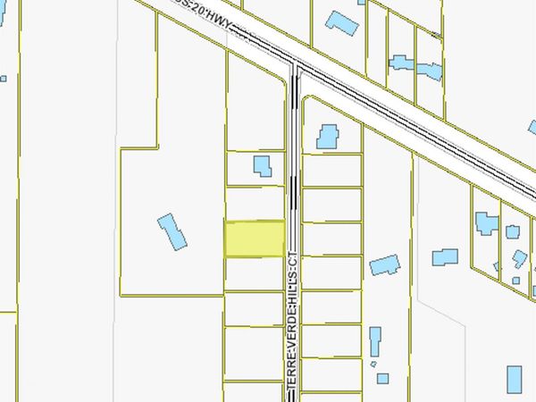 53705 Terre Verde Hills Court, South Bend, IN 46628