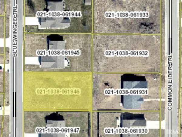 52580 Blue Winged Trail, South Bend, IN 46628