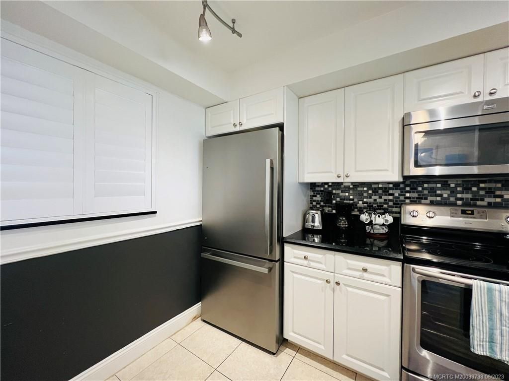 9490 S Ocean Drive, Unit 213, Jensen Beach, FL 34957 Photo