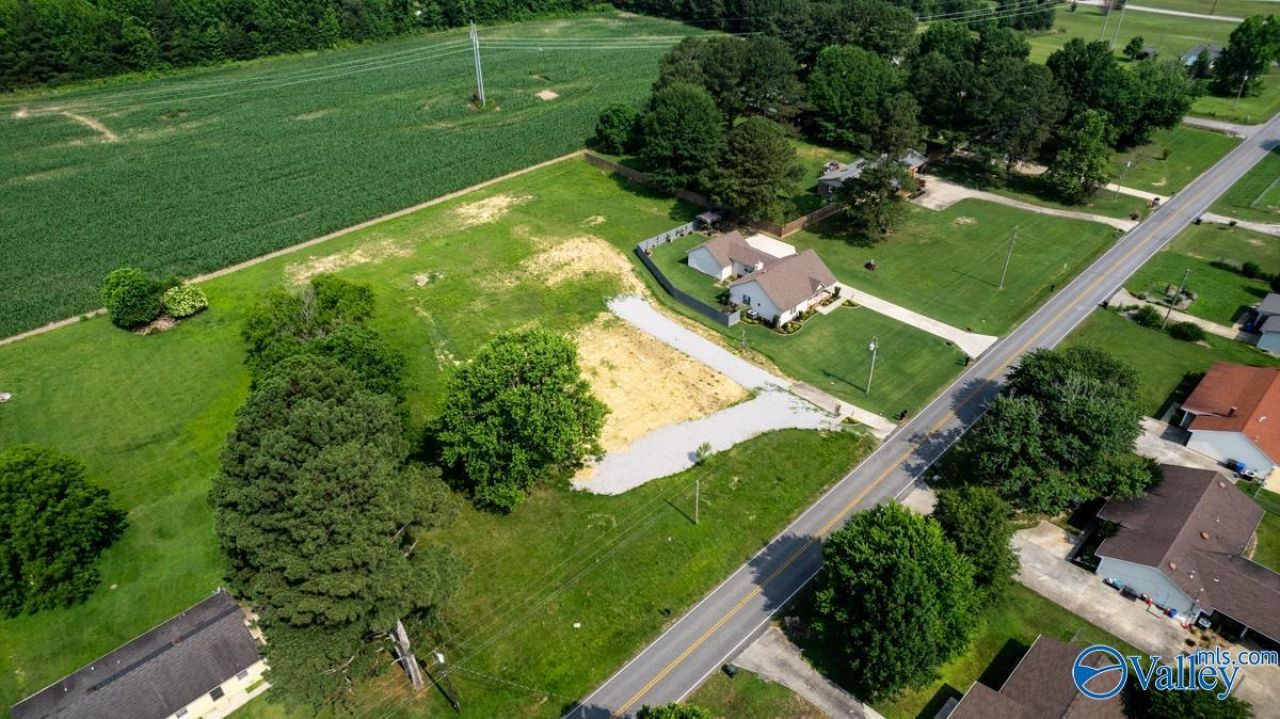 1811 Lindsay Lane N N, Athens, AL 35613 Main Photo