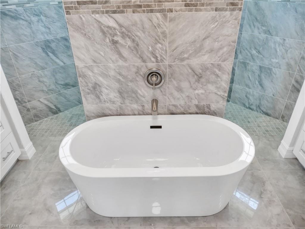 2563 SW 27th Ave, Cape Coral, FL 33914 Photo