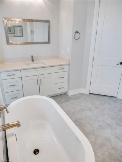 2563 SW 27th Ave, Cape Coral, FL 33914 Photo