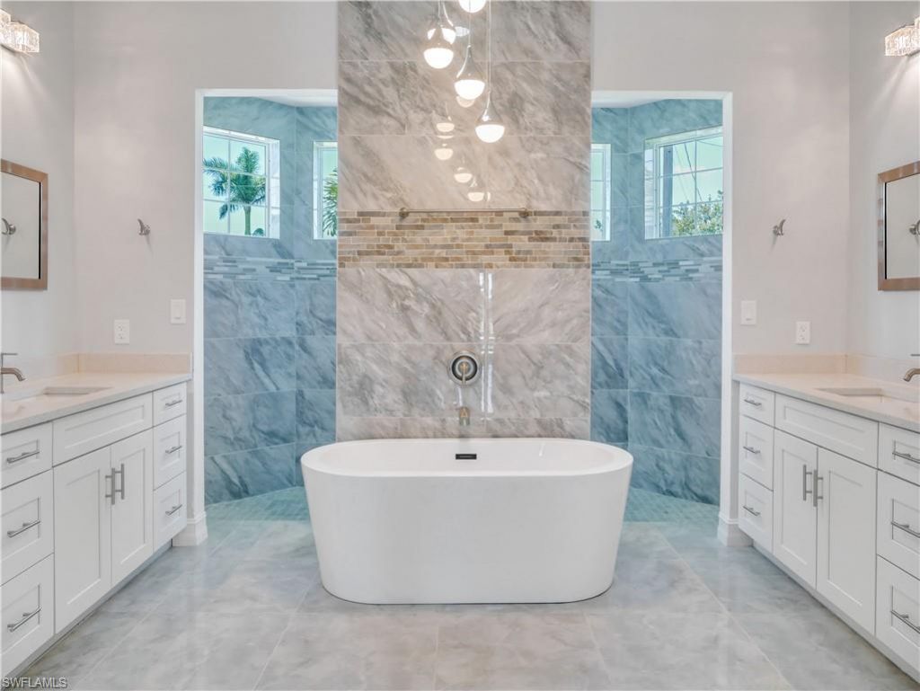 2563 SW 27th Ave, Cape Coral, FL 33914 Photo