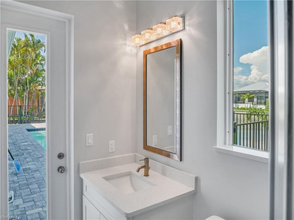 2563 SW 27th Ave, Cape Coral, FL 33914 Photo