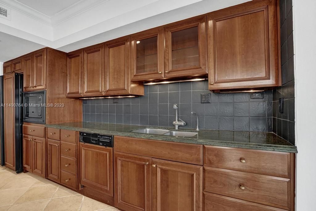 19667 Turnberry Way, Unit 26B, Aventura, FL 33180 Photo