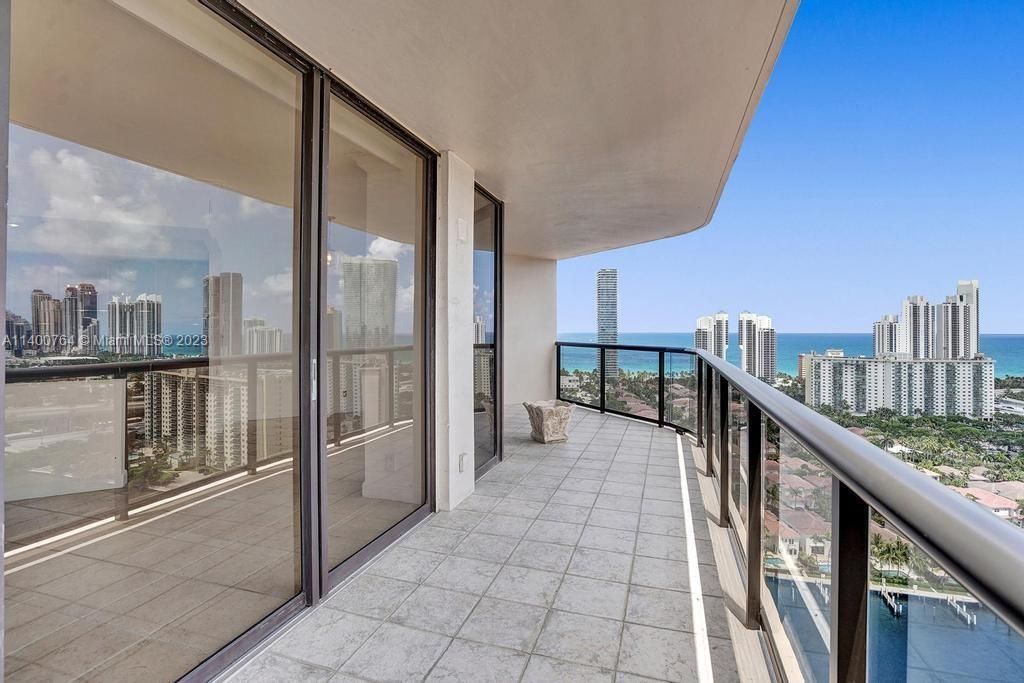 19667 Turnberry Way, Unit 26B, Aventura, FL 33180 Photo