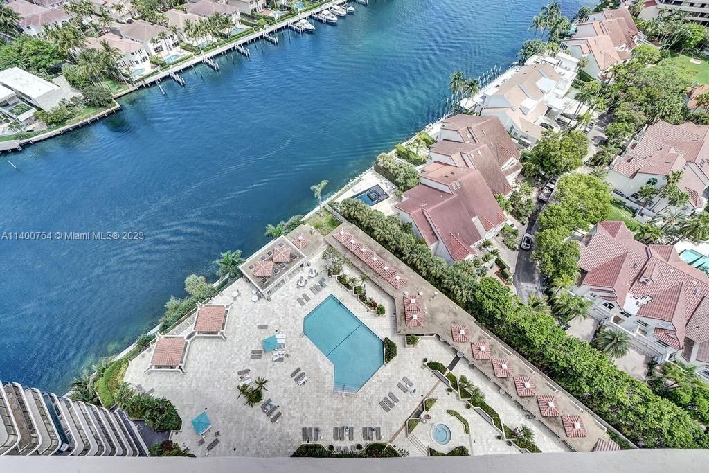 19667 Turnberry Way, Unit 26B, Aventura, FL 33180 Photo