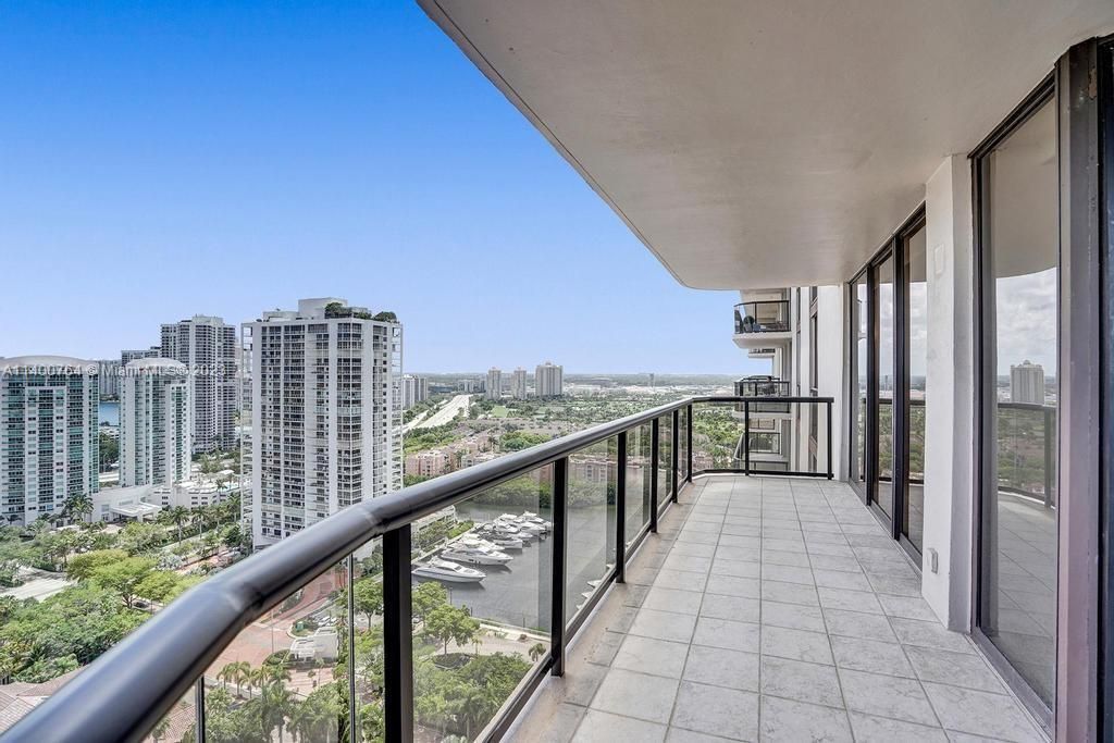 19667 Turnberry Way, Unit 26B, Aventura, FL 33180 Photo