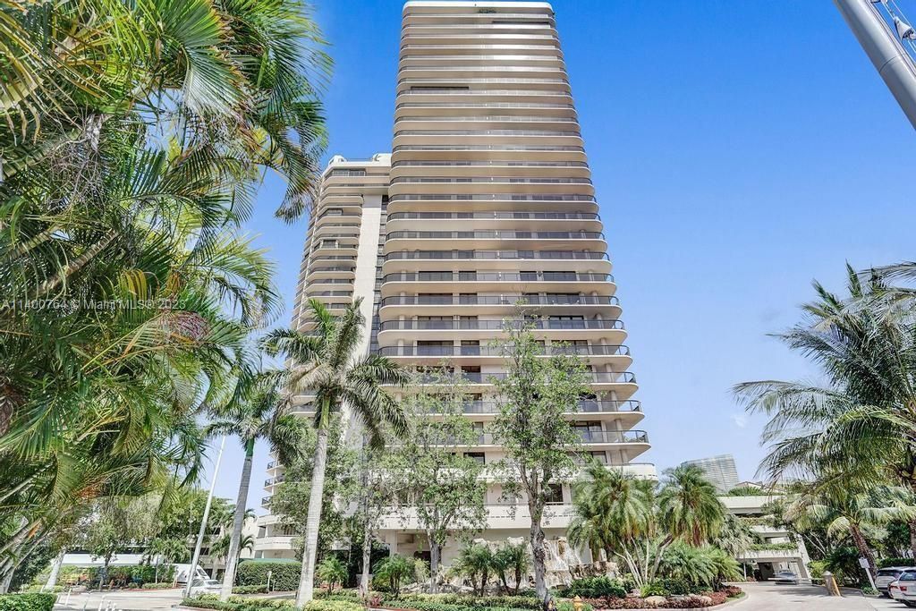 19667 Turnberry Way, Unit 26B, Aventura, FL 33180 Photo