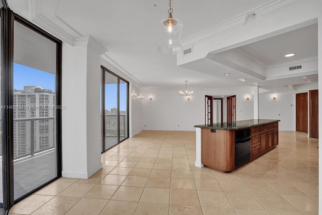 19667 Turnberry Way, Unit 26B, Aventura, FL 33180 Photo