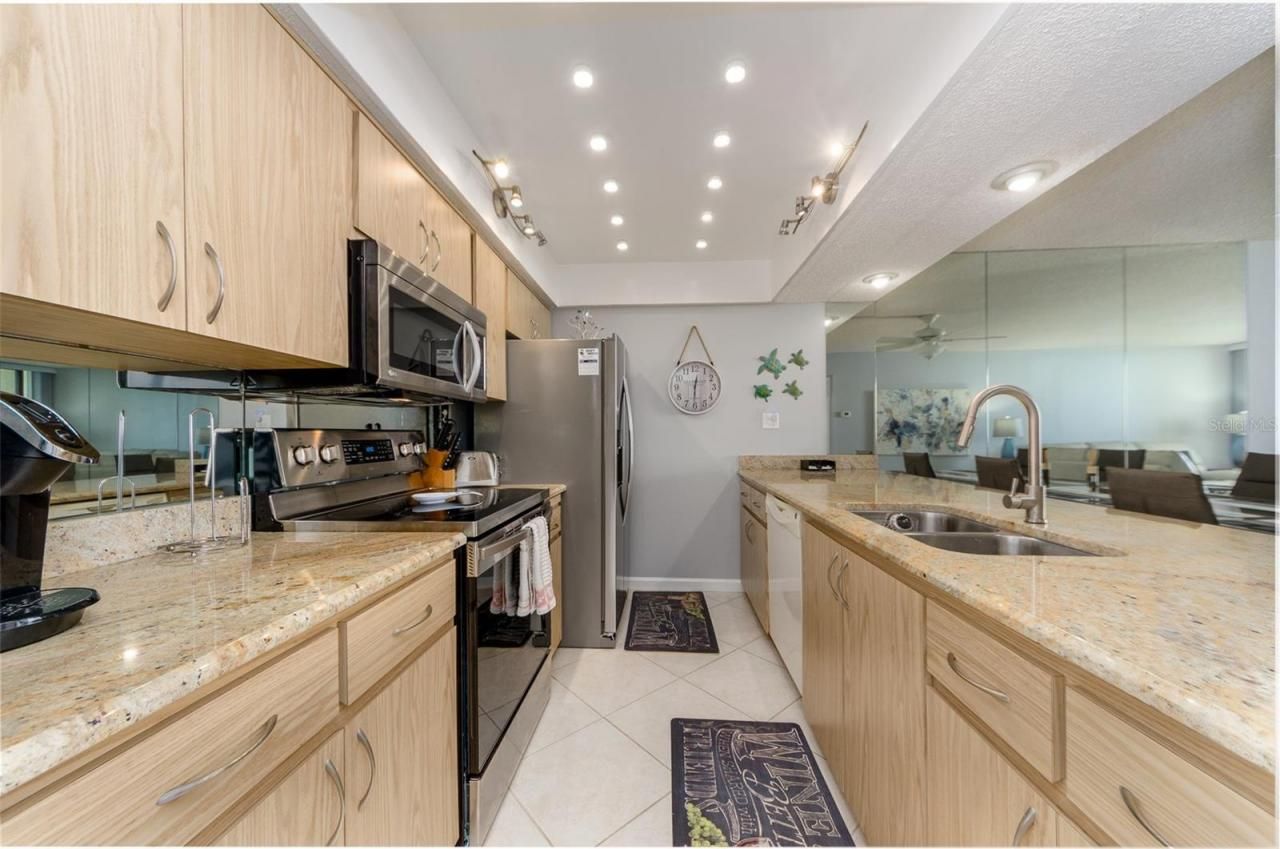 450 S Gulfview Boulevard, Unit 1204, Clearwater, FL 33767 Photo
