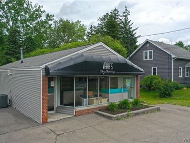 4933 Ellicott Road, Orchard Park, NY 14127