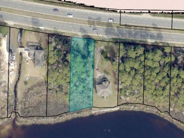 3761 Hwy 87, Navarre, FL 00000
