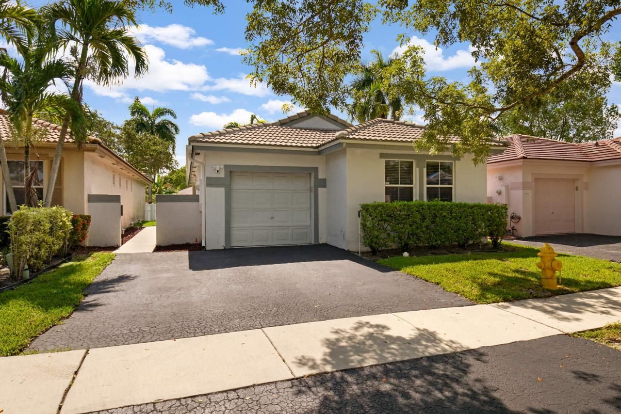 200 NW 75 Ter Terrace, Plantation, FL 33317 Photo