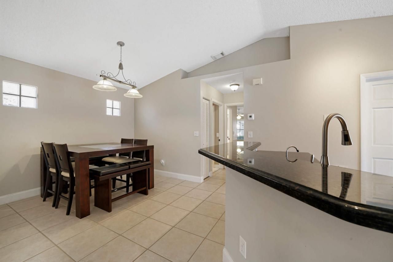 200 NW 75 Ter Terrace, Plantation, FL 33317 Photo