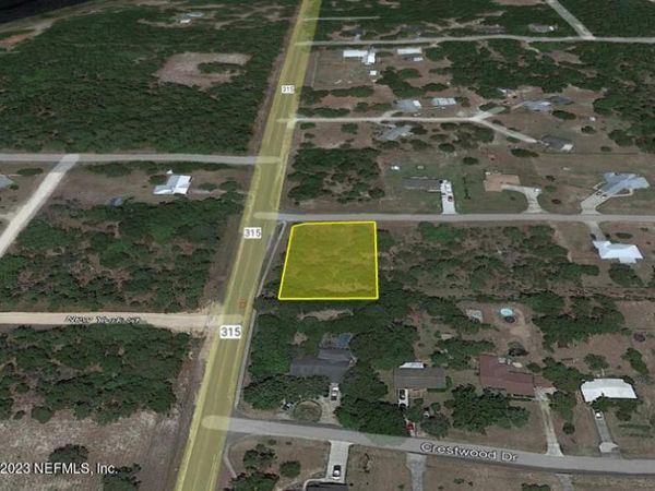 101 WESTWOOD Drive, Interlachen, FL 32148